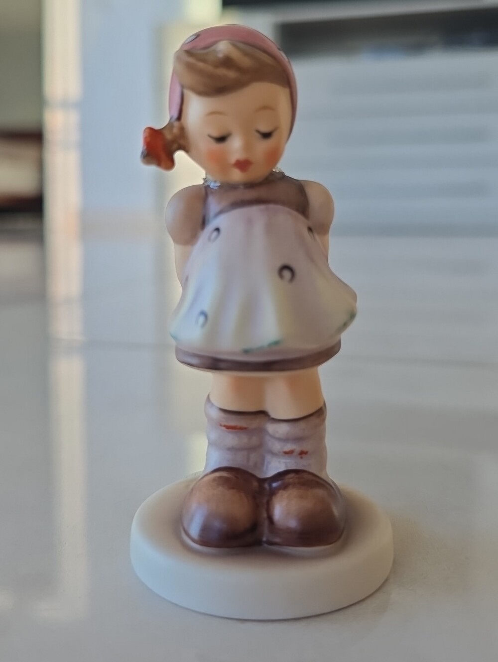 Hummel 'Pretty Please' Little Girl Figurine - Pink, Cream and Brown